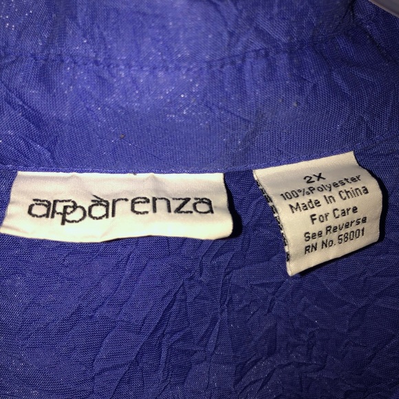 TWO Women’s tops. - Picture 5 of 5